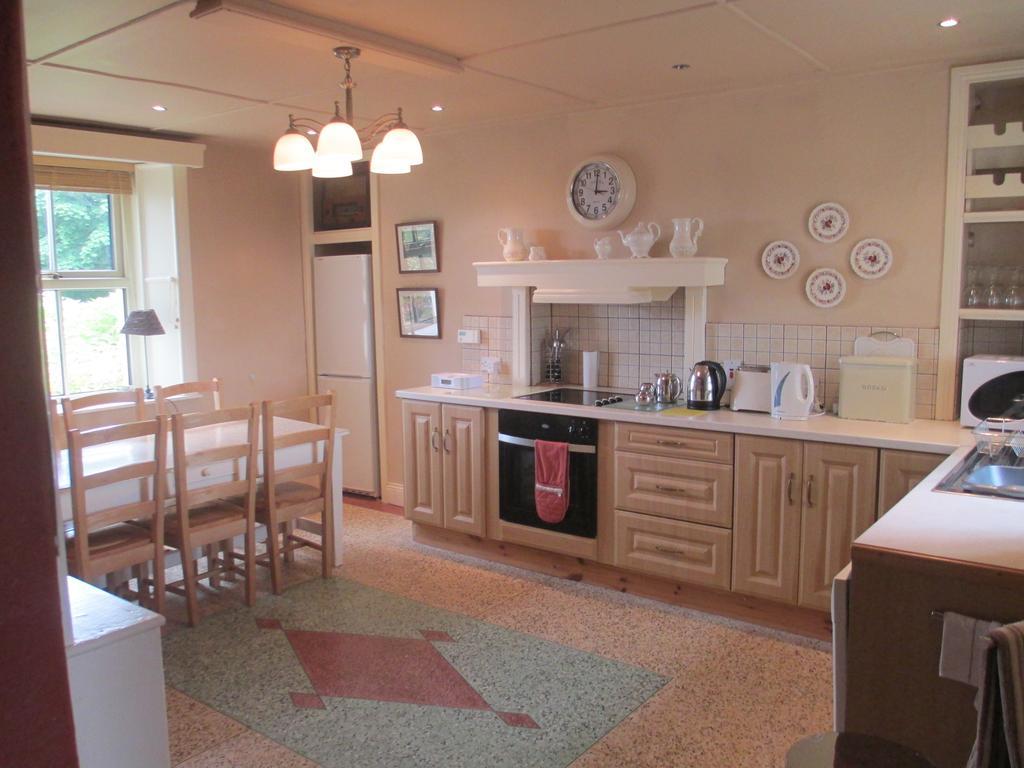 Tralia Farmhouse Self Catering Farranfore Pokoj fotografie