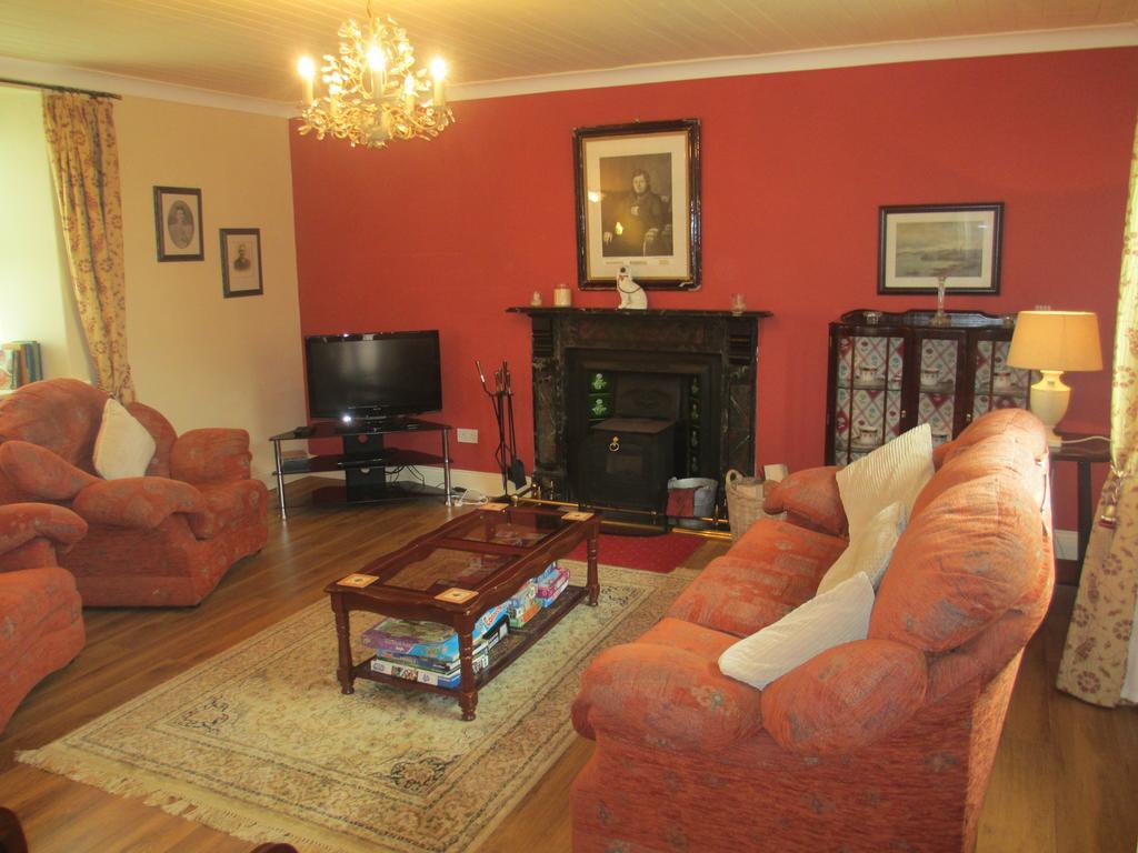 Tralia Farmhouse Self Catering Farranfore Pokoj fotografie